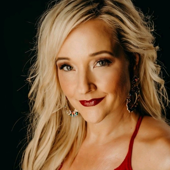 Meet your Posher, Kathleen - Picture 1 of 1